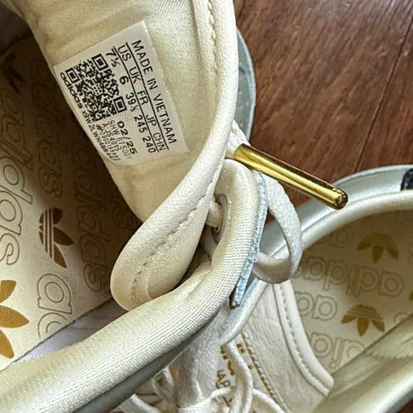 adidas Japan Silver Metallic - Picture 13 of 13